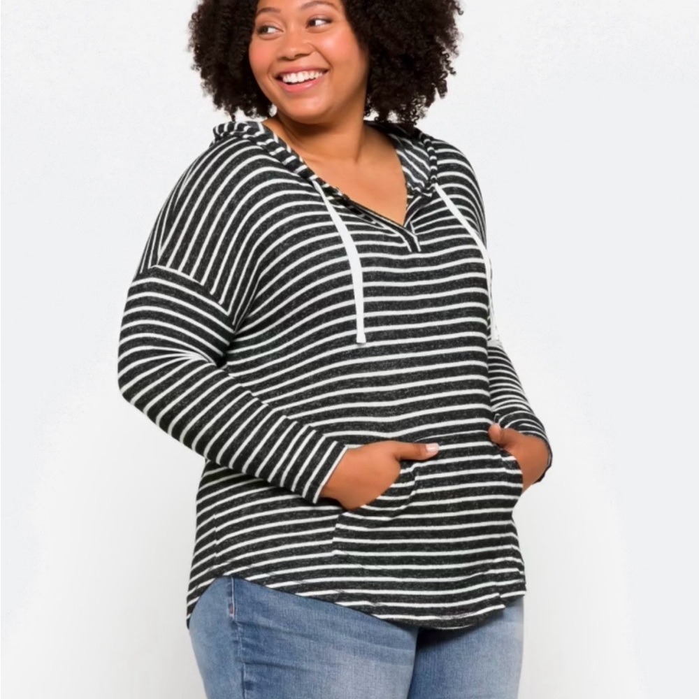 Market & Spruce Brushed Knot Striped Grey and White Women's Hoodie Top